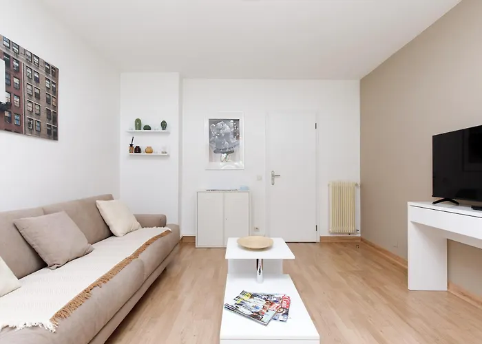 Tres Spacieux Et Design Le Bella Climatise * Cannes