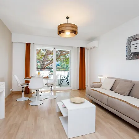 Apartment Tres Spacieux Et Design Le Bella Climatise Cannes